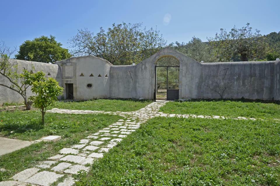 Regia Trazzera Hotel Ragusa Bagian luar foto